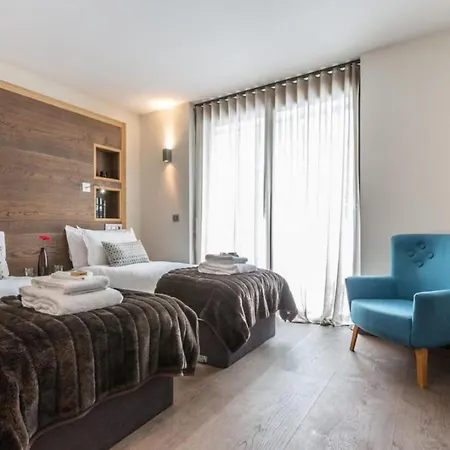 빌라 5br Beautiful With Exceptional Facilities - What'app - 0034-635-520-036 - For Reservations! *