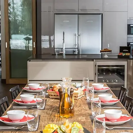 5br Beautiful With Exceptional Facilities - What'app - 0034-635-520-036 - For Reservations! Villa *